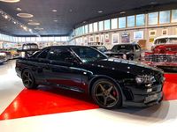Begagnad Nissan Skyline GT 550 HK (404 kW) 1999 Svart Sportkupé