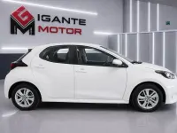 Usado Toyota Yaris Business Edition 116 CV (85 kW) 2022 Blanco Utilitario