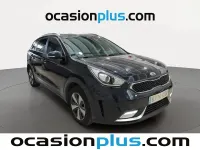 Usado Kia Niro 141 CV (103 kW) 2017 Negro SUV