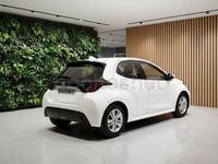 Usado Toyota Yaris Hybrid Business Edition 116 CV (85 kW) 2023 Blanco Berlina