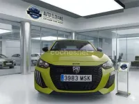 Usado Peugeot 208 Active 100 CV (73 kW) 2024 Amarillo Utilitario
