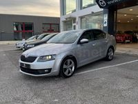 Usado Skoda Octavia Style 150 CV (110 kW) 2017 Gris / plata Berlina