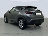 Usado Nissan Juke N-Connecta 114 CV (83 kW) 2022 Gris SUV