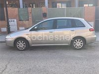 Usado Fiat Croma Dynamic 120 CV (88 kW) 2008 Beige Familiar
