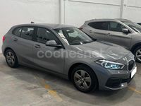 Usado BMW 118 150 CV (110 kW) 2022 Gris / plata Utilitario