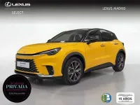 Usado Lexus LBX 136 CV (100 kW) 2025 Amarillo SUV