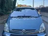 Usado Citroën Xsara Picasso Exclusive 95 CV (69 kW) 2006 Azul Monovolumen