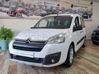 Usado Citroën Berlingo Feel 100 CV (73 kW) 2015 Blanco Monovolumen
