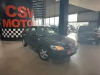Usado Nissan Almera 90 CV (66 kW) 2002 Negro Berlina