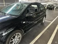 Usado Ford Focus Trend 100 CV (73 kW) 2006 Negro Berlina