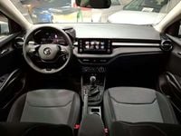 Usado Skoda Fabia Selection 95 CV (69 kW) 2025 Plateado Utilitario