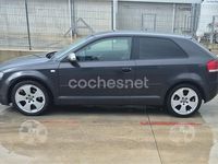 Usado Audi A3 Ambition 140 CV (102 kW) 2004 Marrón Utilitario