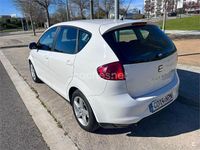 Usado Seat Altea Style 105 CV (77 kW) 2012 Blanco Monovolumen