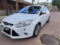 Usado Ford Focus Titanium 125 CV (91 kW) 2014 Blanco Berlina