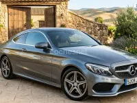 Usado Mercedes C220 AMG line 170 CV (125 kW) 2016 Gris / plata Coupe