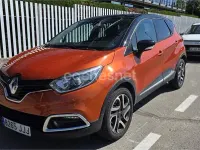Usado Renault Captur Zen 90 CV (66 kW) 2015 Naranja SUV