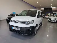 Usado Citroën Berlingo Live 102 CV (75 kW) 2021 Blanco Monovolumen