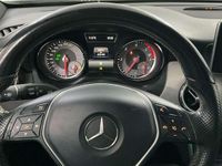 Usado Mercedes GLA200 Urban 136 CV (100 kW) 2015 Blanco SUV