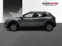 Usado Kia Stonic 79 CV (58 kW) 2025 Gris / plata SUV