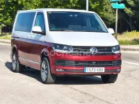 Usado VW Caravelle Trendline 150 CV (110 kW) 2017 Rojo Van