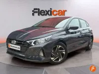 Usado Hyundai i20 84 CV (61 kW) 2021 Gris Utilitario