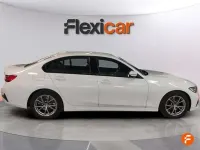 Usado BMW 318 150 CV (110 kW) 2020 Blanco Familiar