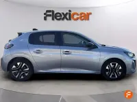Usado Peugeot 208 Allure 100 CV (73 kW) 2024 Gris Utilitario