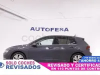 Usado VW Golf VIII Style 150 CV (110 kW) 2020 Gris / plata Berlina
