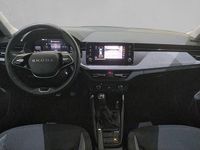 Usado Skoda Kamiq Selection 115 CV (84 kW) 2025 Blanco SUV