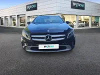 Usado Mercedes GLA180 122 CV (89 kW) 2016 Negro SUV