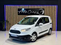 Usado Ford Tourneo Courier Ambiente 75 CV (55 kW) 2017 Blanco Monovolumen