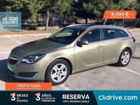 Usado Opel Insignia Selective 136 CV (100 kW) 2016 Verde Familiar