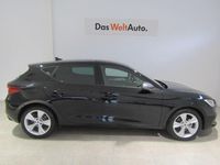 Usado Seat Leon FR 116 CV (85 kW) 2025 Negro Berlina