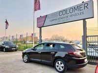 Usado Renault Mégane GrandTour Dynamique 110 CV (80 kW) 2012 Marrón Familiar