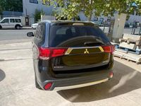 Usado Mitsubishi Outlander 170 CV (125 kW) 2017 Negro SUV