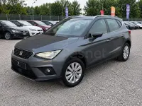Usado Seat Arona Ecomotive 115 HP (84 kW) 2018 Cinzento SUV