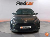 Usado Toyota Yaris Edition 125 CV (91 kW) 2024 Gris / plata Berlina