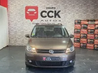 Usado VW Touran Advance 105 CV (77 kW) 2012 Marrón Monovolumen