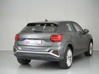 Usado Audi Q2 Black Edition 150 CV (110 kW) 2025 Gris SUV