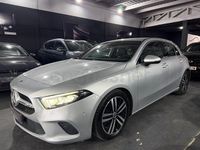 Usado Mercedes A200 150 CV (110 kW) 2021 Gris / plata Berlina
