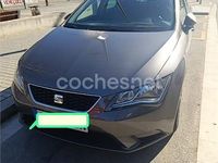 Usado Seat Leon Style 105 CV (77 kW) 2015 Gris / plata Berlina