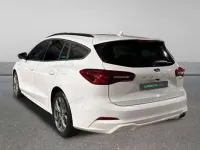 Usado Ford Focus ST-Line 126 CV (92 kW) 2024 Blanco Familiar