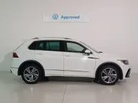 Usado VW Tiguan R-line 150 CV (110 kW) 2023 Blanco SUV