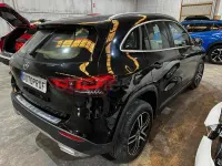 Usado Mercedes GLA180 136 CV (100 kW) 2023 Negro SUV
