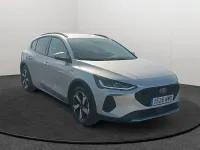 Usado Ford Focus Active 155 CV (114 kW) 2024 Gris / plata Berlina