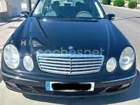 Usado Mercedes E200 Elegance 163 CV (119 kW) 2003 Negro Berlina