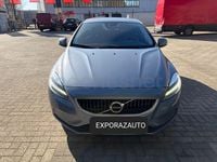 Usado Volvo V40 R-Design Momentum 120 CV (88 kW) 2018 Gris / plata Berlina