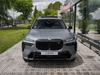 Używany BMW X7 530 KM (389 kW) 2023 Szary SUV