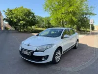 Usado Renault Mégane GrandTour Business 110 CV (80 kW) 2014 Blanco Familiar