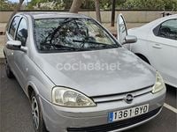 Usado Opel Corsa Club 75 CV (55 kW) 2002 Gris / plata Utilitario